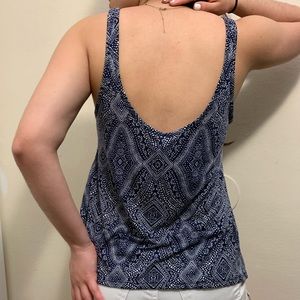 🌊H&M TANK TOP🌊